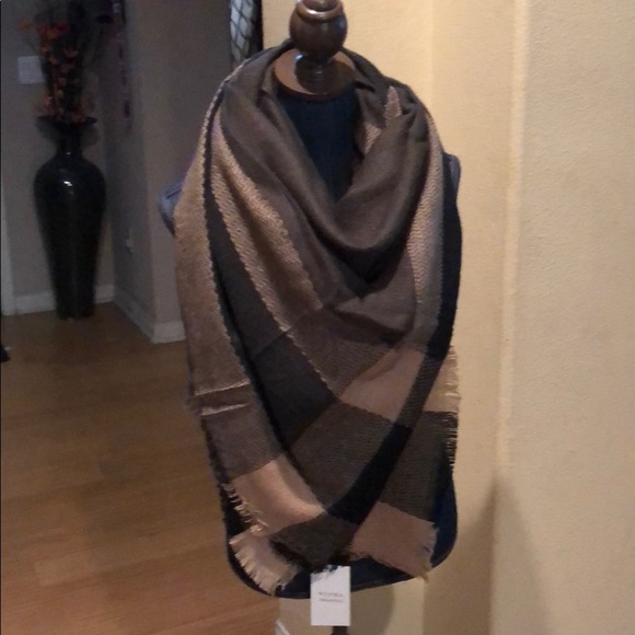 Blanket scarf🍂 - Picture 6 of 6